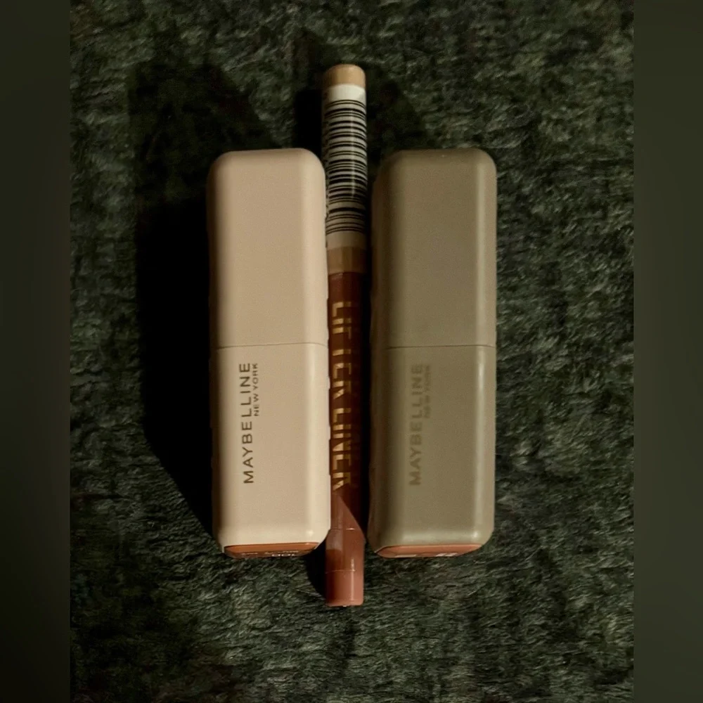 Maybelline Serum Lipstick Set ~ Maybe It's... Soft & Crop Top + Lifter Liner Set